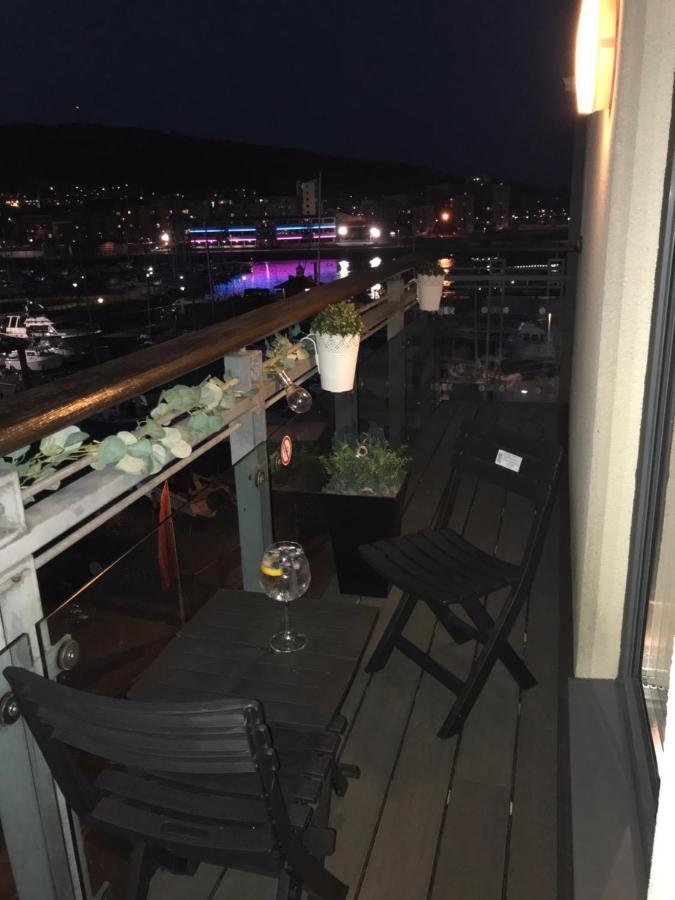 Swansea Bay, Marina & Arena View Mins To Beach & City Ngoại thất bức ảnh