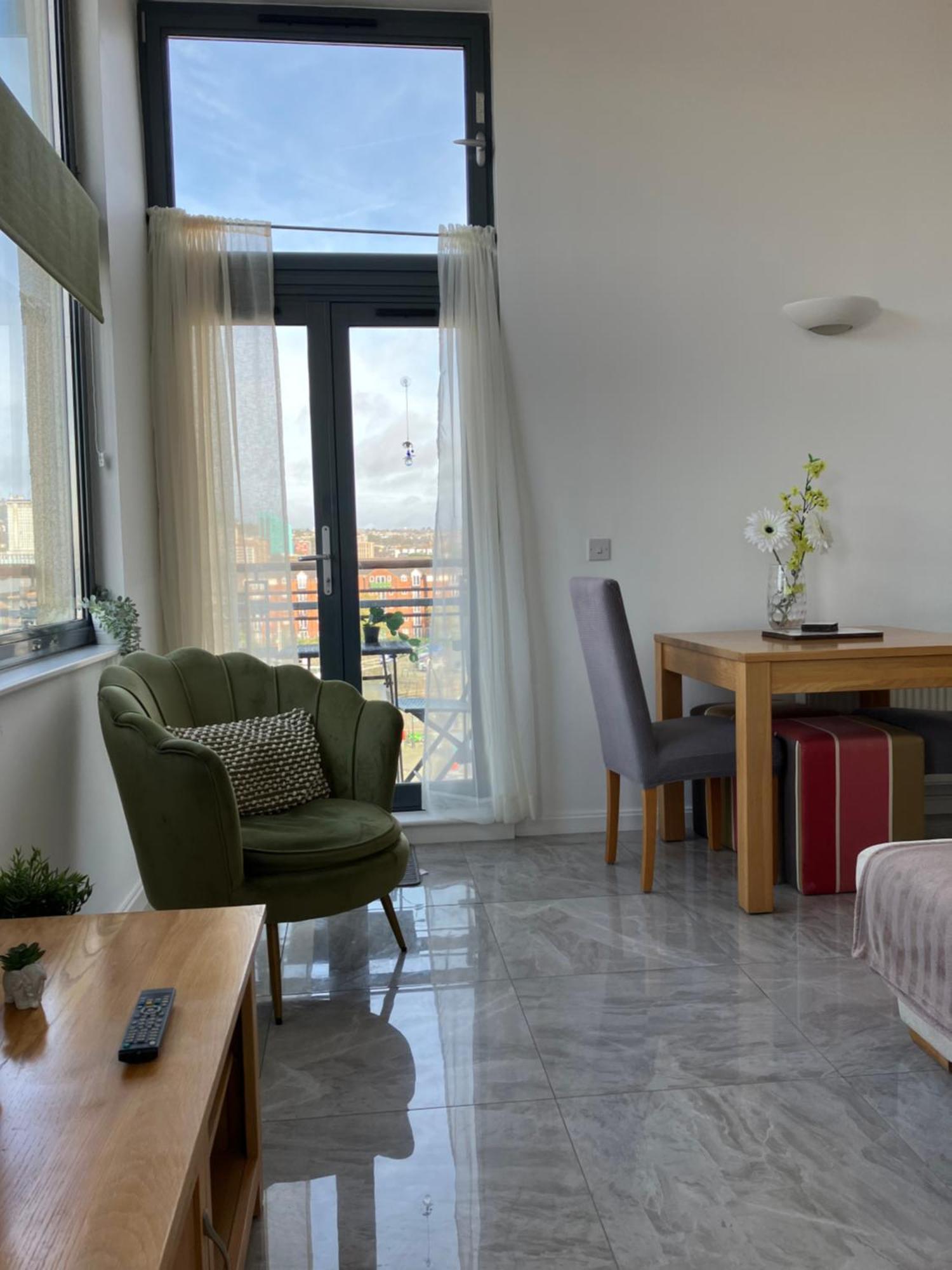 Swansea Bay, Marina & Arena View Mins To Beach & City Ngoại thất bức ảnh